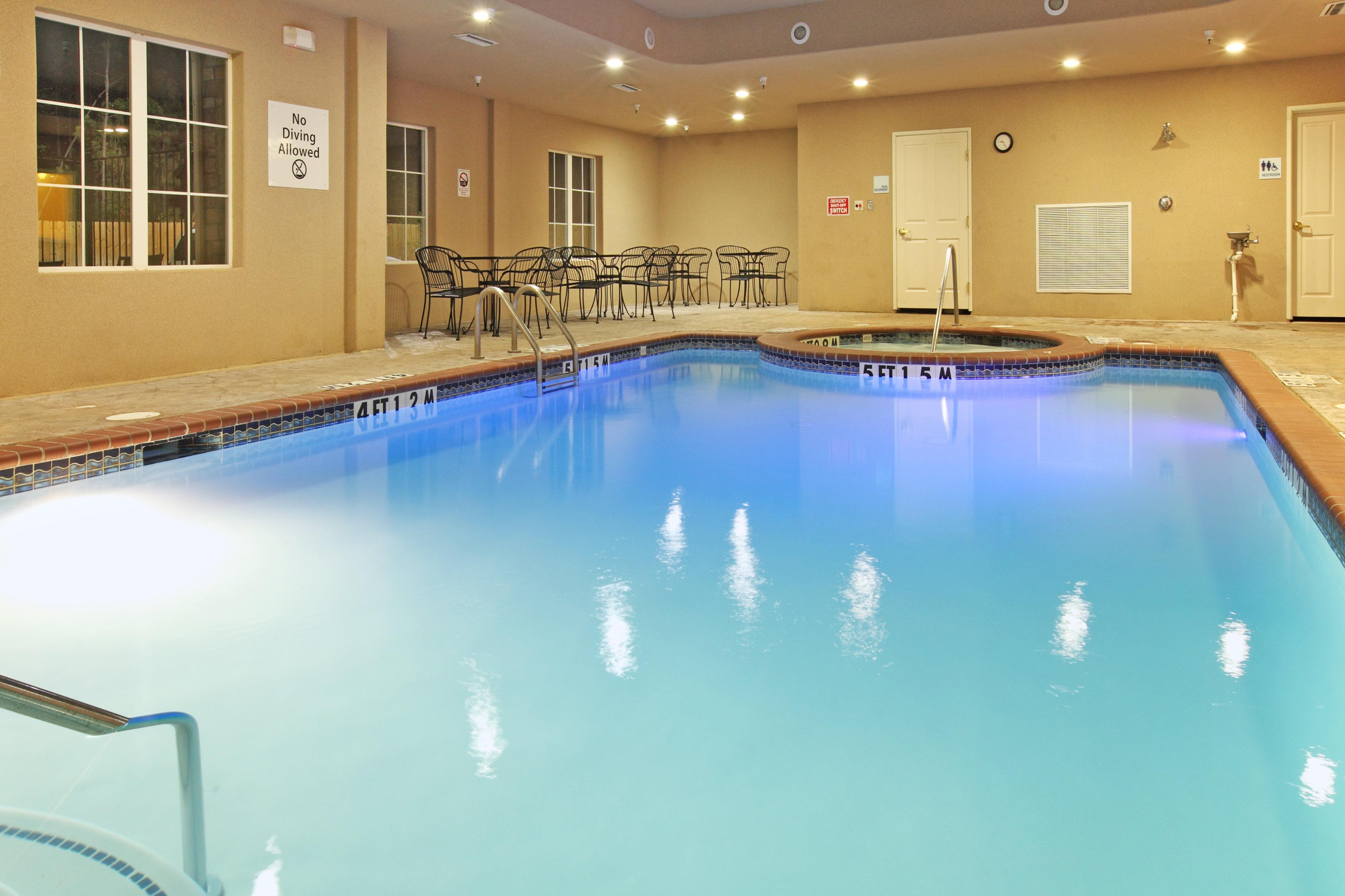 Holiday Inn Express Hotel & Suites Kilgore North By Ihg Bagian luar foto